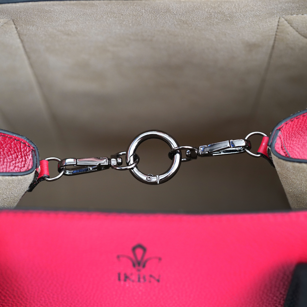 FUNNY BAG in Pelle Rouge